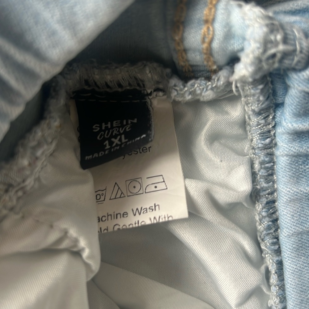 SHEIN plus size jeans